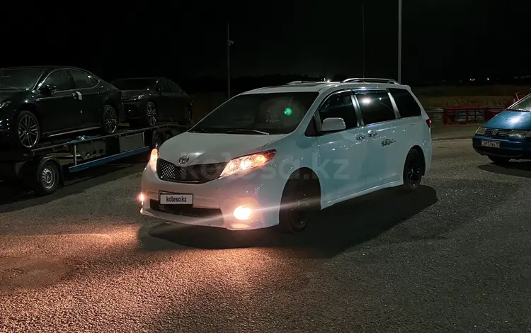 Toyota Sienna 2014 годаүшін11 200 000 тг. в Шымкент