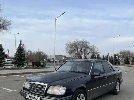 Mercedes-Benz E 220 1994 года за 1 900 000 тг. в Талдыкорган – фото 6