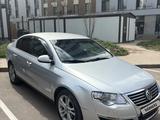 Volkswagen Passat 2006 года за 3 800 000 тг. в Астана