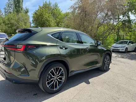 Lexus NX 350h 2022 годаүшін35 300 000 тг. в Астана – фото 4