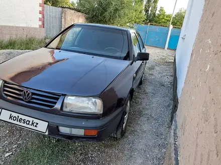 Volkswagen Vento 1994 года за 1 000 000 тг. в Шымкент