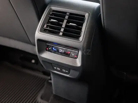 Volkswagen Passat Comfortline 2026 года за 19 300 000 тг. в Актау – фото 17
