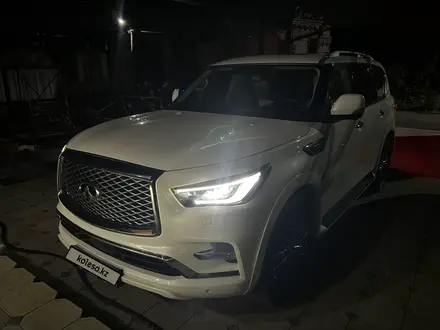 Infiniti QX80 2022 года за 32 069 833 тг. в Алматы – фото 3