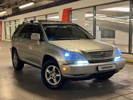 Lexus RX 300 2001 года за 6 000 000 тг. в Алматы – фото 6