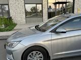 Hyundai Elantra 2019 года за 8 500 000 тг. в Шымкент – фото 4
