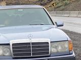 Mercedes-Benz E 230 1991 года за 1 550 000 тг. в Талдыкорган