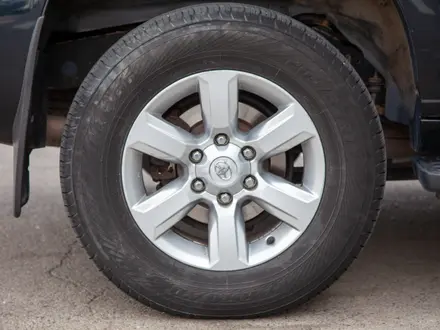 Toyota Land Cruiser Prado Comfort 2014 года за 17 490 000 тг. в Алматы – фото 22