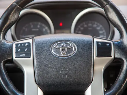 Toyota Land Cruiser Prado Comfort 2014 года за 17 490 000 тг. в Алматы – фото 17