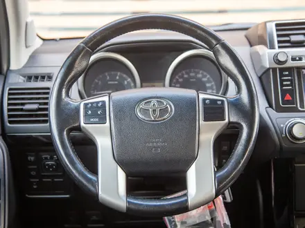 Toyota Land Cruiser Prado Comfort 2014 года за 17 490 000 тг. в Алматы – фото 13