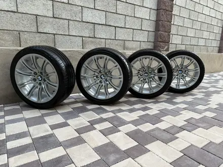 BMW e60 135 стиль за 400 000 тг. в Тараз