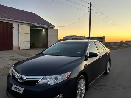 Toyota Camry 2014 года за 6 000 000 тг. в Атырау – фото 2