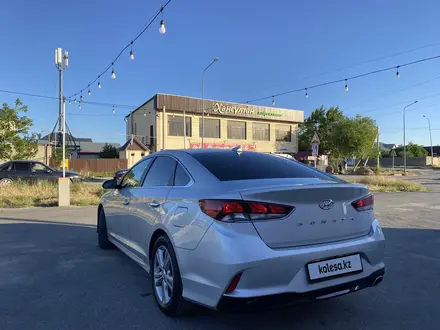 Hyundai Sonata 2019 года за 8 350 000 тг. в Шымкент – фото 7