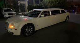 Chrysler 300C 2007 года за 3 200 000 тг. в Атырау – фото 3