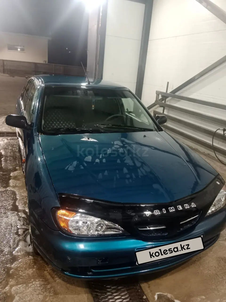 Nissan Primera, 2001