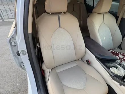 Toyota Camry 2023 года за 14 000 000 тг. в Шымкент – фото 4