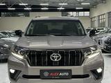 Toyota Land Cruiser Prado 2021 года за 29 300 000 тг. в Шымкент – фото 2
