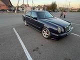 Mercedes-Benz E 230 1996 года за 1 600 000 тг. в Астана