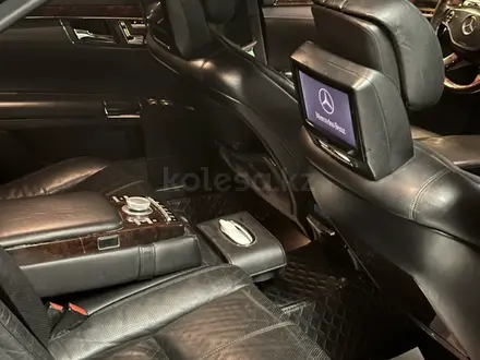 Mercedes-Benz S 500 2006 года за 9 000 000 тг. в Алматы – фото 20