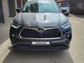 Toyota Highlander 2023 годаүшін36 000 000 тг. в Уральск