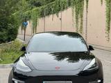 Tesla Model 3 2022 годаүшін13 500 000 тг. в Алматы – фото 2