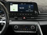 Hyundai Elantra 2023 года за 8 990 000 тг. в Актобе – фото 5