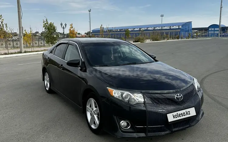 Toyota Camry 2014 года за 5 400 000 тг. в Атырау