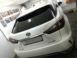 Задняя накладка на крышку багажника LEXUS RX за 95 000 тг. в Алматы – фото 2