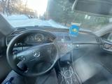 Mercedes-Benz CLK 200 2001 годаүшін2 500 000 тг. в Петропавловск – фото 4