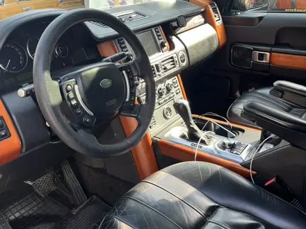 Land Rover Range Rover 2006 года за 10 000 000 тг. в Алматы – фото 10