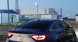 Hyundai Sonata 2015 годаfor4 400 000 тг. в Жанаозен – фото 2