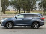 Toyota Highlander 2019 года за 17 000 000 тг. в Алматы – фото 5