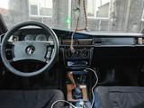 Mercedes-Benz E 200 1989 года за 1 000 000 тг. в Петропавловск – фото 3