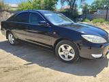 Toyota Camry 2005 годаүшін5 900 000 тг. в Кульсары – фото 2