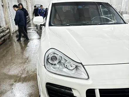 Porsche Cayenne 2007 года за 8 500 000 тг. в Астана – фото 22