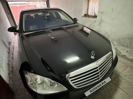 Mercedes-Benz S 350 2006 года за 8 000 000 тг. в Караганда – фото 11