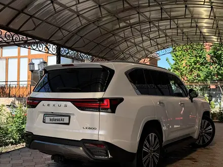 Lexus LX 600 2022 года за 72 000 000 тг. в Алматы – фото 7