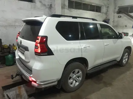 Toyota Land Cruiser Prado 2021 года за 25 000 000 тг. в Астана – фото 17