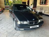 BMW 320 1993 годаүшін2 200 000 тг. в Алматы