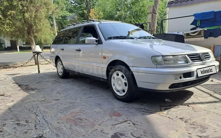 Volkswagen Passat 1994 годаүшін3 100 000 тг. в Шымкент