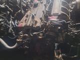 Двигатель на Мазда переходка 626 2, 2 обьем за 450 000 тг. в Алматы – фото 2
