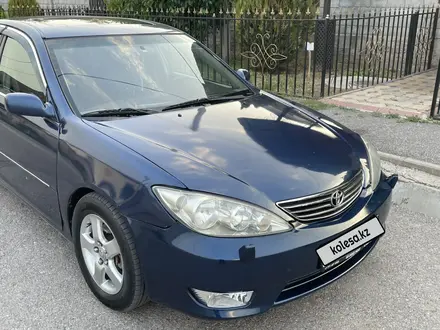 Toyota Camry 2004 года за 4 200 000 тг. в Шымкент – фото 3