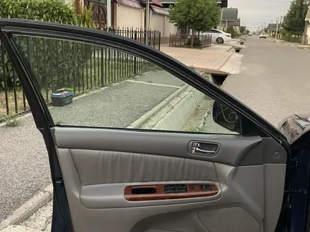 Toyota Camry 2004 года за 4 200 000 тг. в Шымкент – фото 9