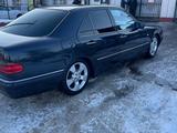 Mercedes-Benz E 430 1997 годаfor4 000 000 тг. в Мерке – фото 5