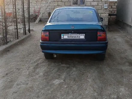 Opel Vectra 1994 года за 950 000 тг. в Актау – фото 3