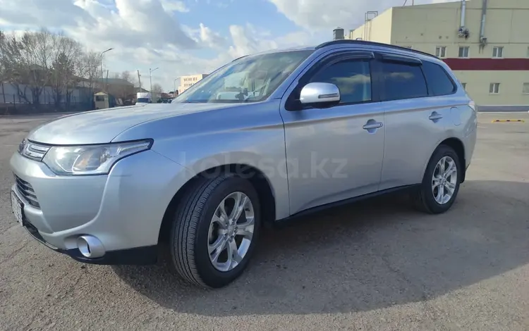 Mitsubishi Outlander 2013 года за 8 200 000 тг. в Астана