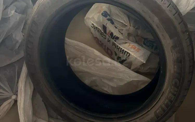 Комплект летней резины в идеальном состоянии за 220 000 тг. в Астана