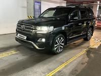 Toyota Land Cruiser 2015 года за 28 500 000 тг. в Астана