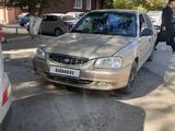 Hyundai Accent 2005 года за 2 000 000 тг. в Актобе – фото 4