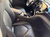 Toyota Camry 2023 года за 17 200 000 тг. в Уральск – фото 4