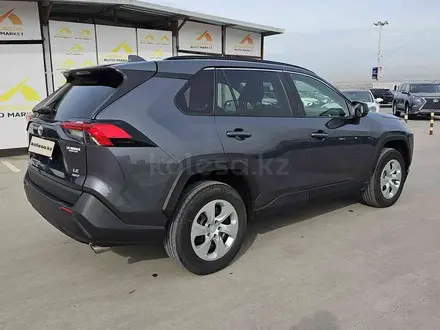 Toyota RAV4 2019 года за 8 700 000 тг. в Алматы – фото 4